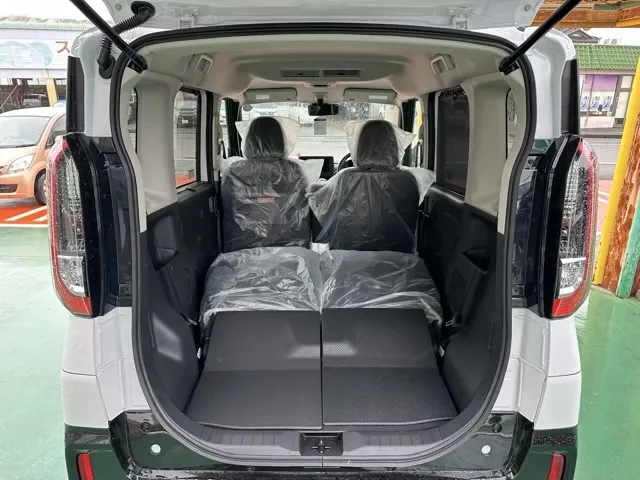 デリカミニ(三菱)Gプレミアム ４WD新車見本展示有 15