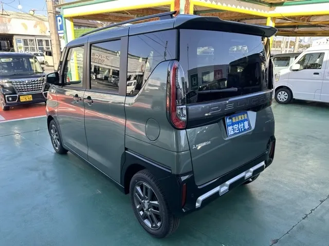 デリカミニ(三菱)Gプレミアム ４WD新車見本展示有 2