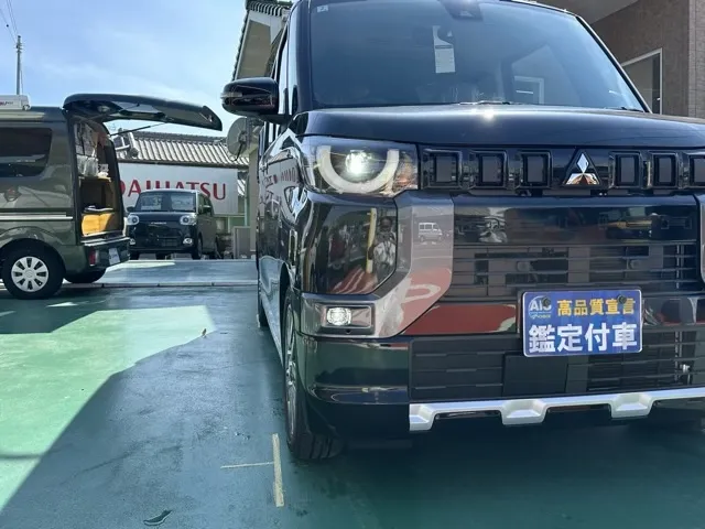 デリカミニ(三菱)Tプレミアム新車見本展示有 25