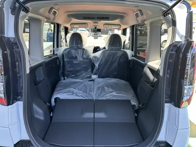 デリカミニ(三菱)Tプレミアム ４WD新車見本展示有 11
