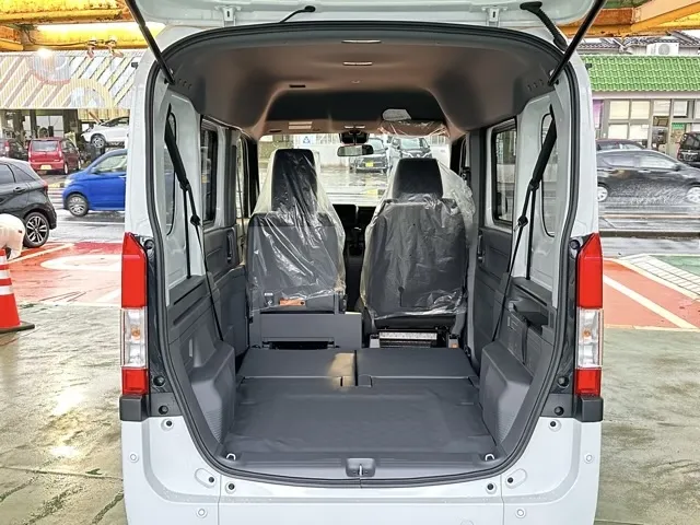 N-VAN(ホンダ)Gタイプ AT届出済未使用車 6