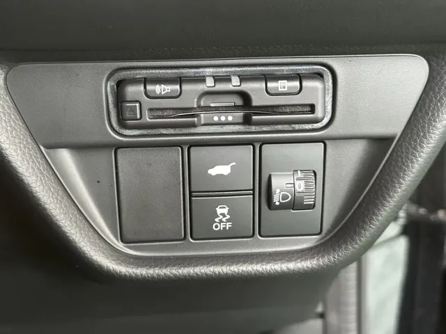 ZR-V(ホンダ)Xディーラ-試乗車 16