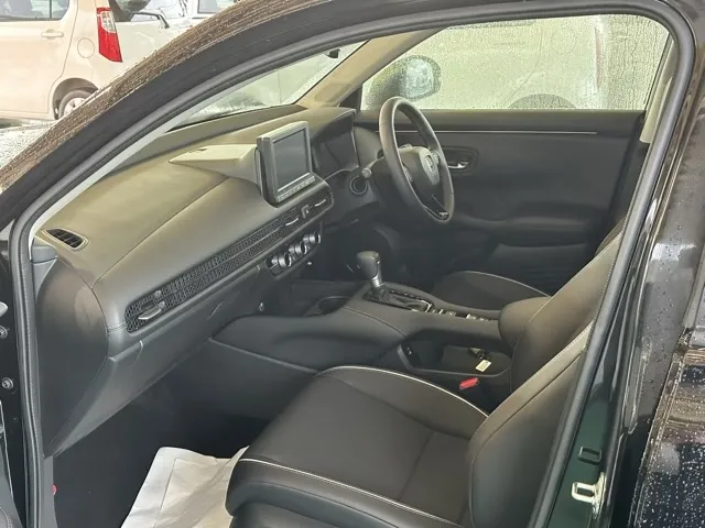 ZR-V(ホンダ)Xディーラ-試乗車 2