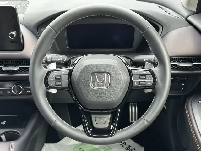 ZR-V(ホンダ)e：HEV Z BSI 後退出庫サポートレスディーラ-試乗車 6