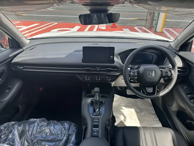 ZR-V(ホンダ)Z登録済未使用車 6