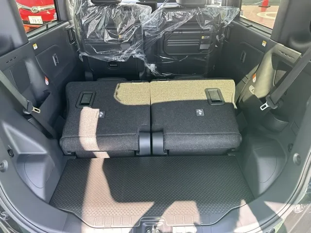 タント(ダイハツ)RS パノラマUGP プレミアムプラン届出済未使用車 11