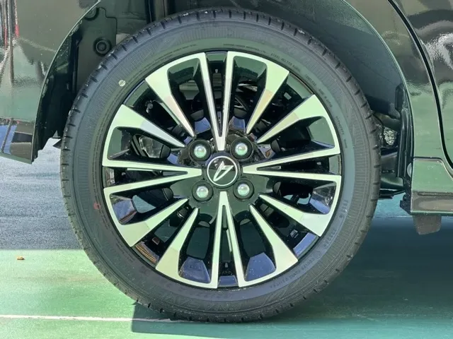 タント(ダイハツ)RS パノラマUGP プレミアムプラン届出済未使用車 13