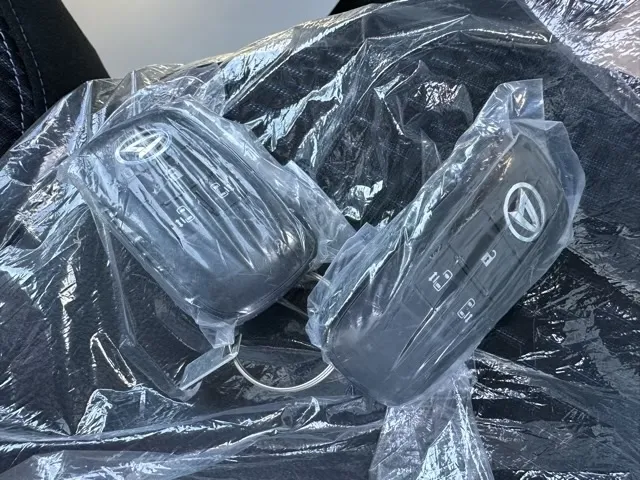 タント(ダイハツ)RS パノラマUGP プレミアムプラン届出済未使用車 24