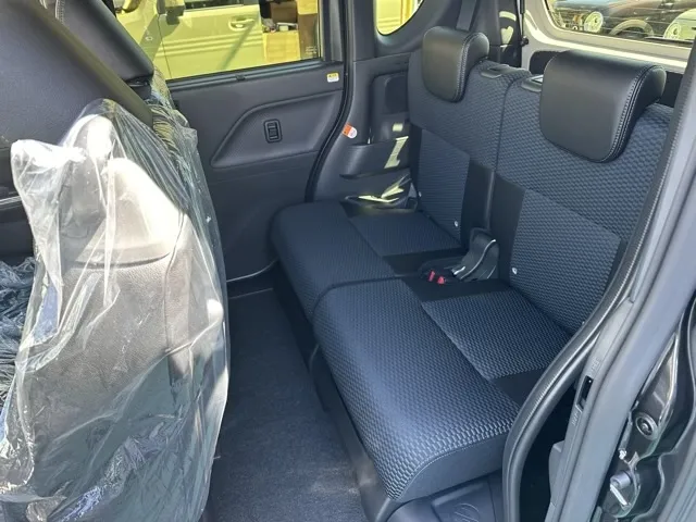 タント(ダイハツ)RS パノラマUGP プレミアムプラン届出済未使用車 4