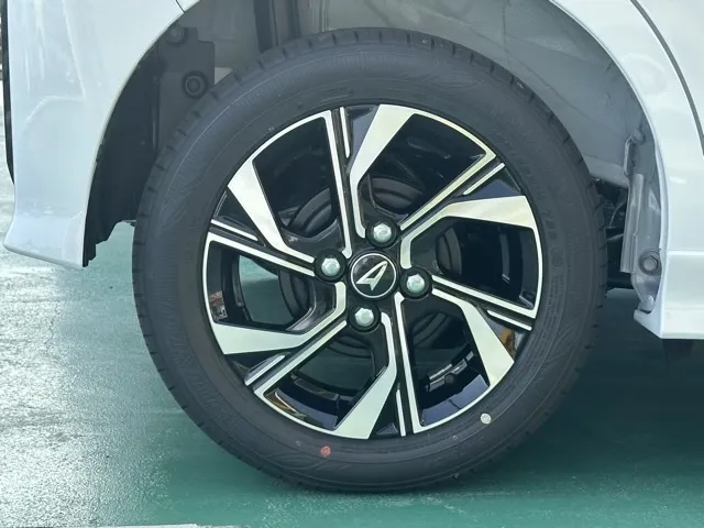 タント(ダイハツ)X プレミアムプラン届出済未使用車 13