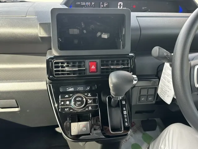 タント(ダイハツ)X プレミアムプラン届出済未使用車 24