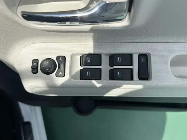 キャンバス(ダイハツ)ストライプスG パノラマUGP届出済未使用車 12
