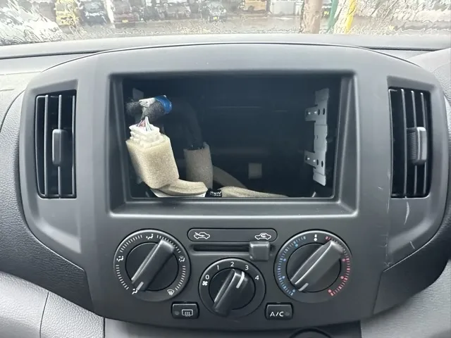 バネット(ニッサン)DX 2人乗登録済未使用車 16