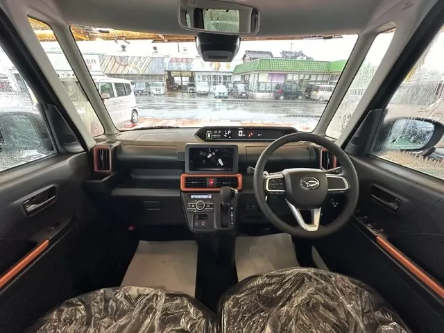タント(ダイハツ)ファンクロスターボ  パノラマUGP届出済未使用車 5