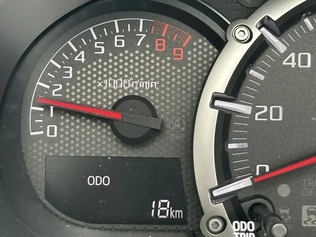 コペン(ダイハツ)20thアニバーサリーED 5MT届出済未使用車 17