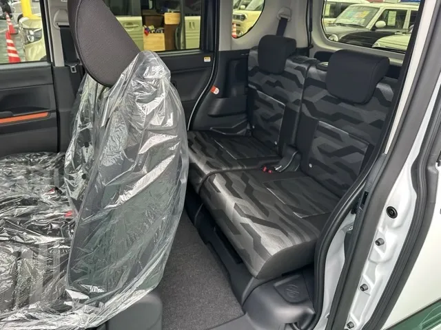 タント(ダイハツ)ファンクロス 9インチDオーディオ届出済未使用車 4