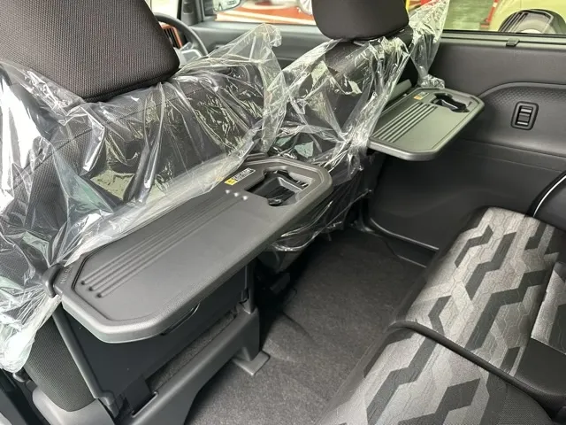 タント(ダイハツ)ファンクロス 9インチDオーディオ届出済未使用車 8