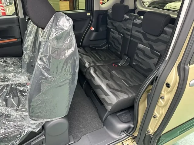 タント(ダイハツ)ファンクロスターボ 9インチDオーディオ届出済未使用車 4
