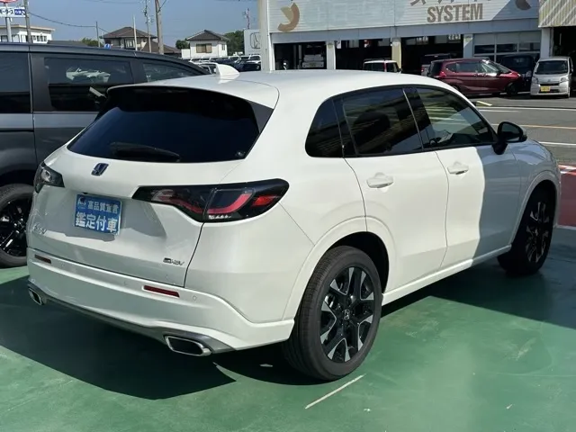 ZR-V(ホンダ)e：HEV Z登録済未使用車 9