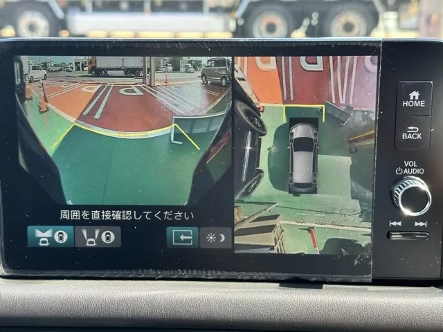 ZR-V(ホンダ)e：HEV Z登録済未使用車 18