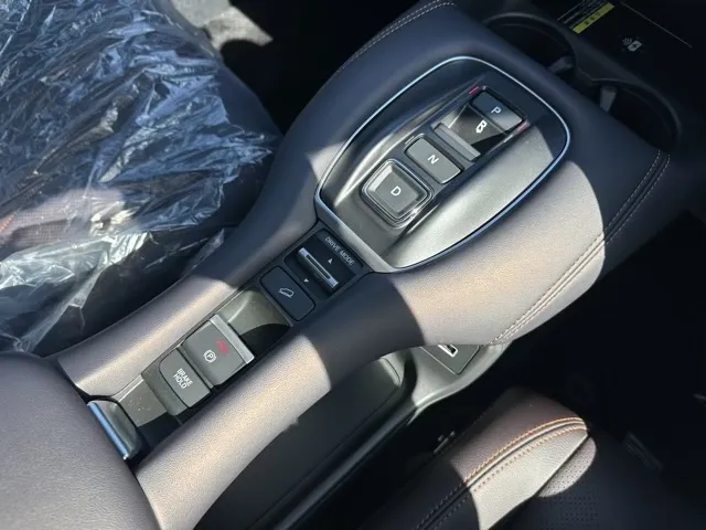 ZR-V(ホンダ)e：HEV Z登録済未使用車 20