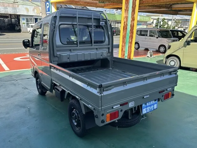 キャリートラック(スズキ)スーパーキャリイXリミテッド 4WD AT中古車 2