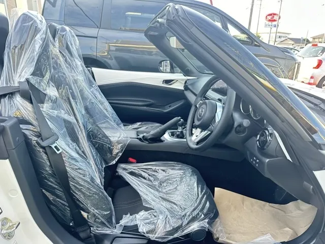 ロードスター(マツダ)S 6MT登録済未使用車 9