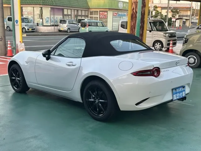 ロードスター(マツダ)Sスペシャルパッケージ 6MT登録済未使用車 24