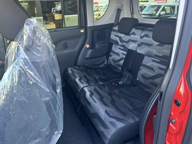 タント(ダイハツ)ファンクロス パノラマUGP届出済未使用車 4