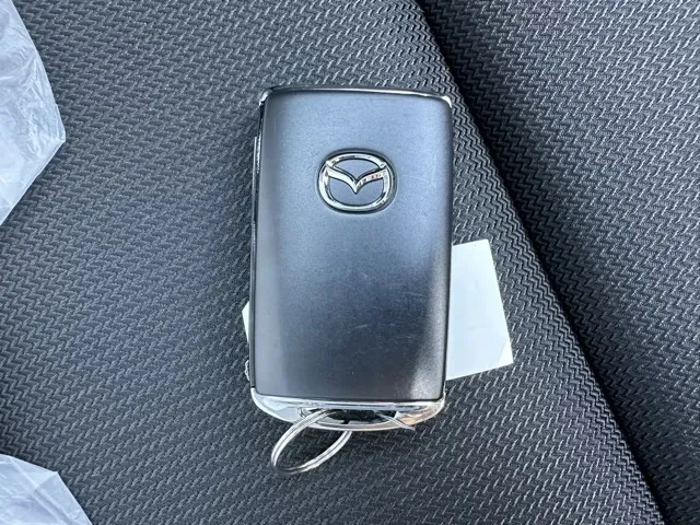 MAZDA3(マツダ)XD ブラックトーンエディション登録済未使用車 25