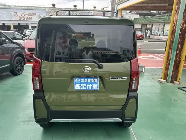 タント(ダイハツ)ファンクロスターボ  パノラマUGP届出済未使用車 9