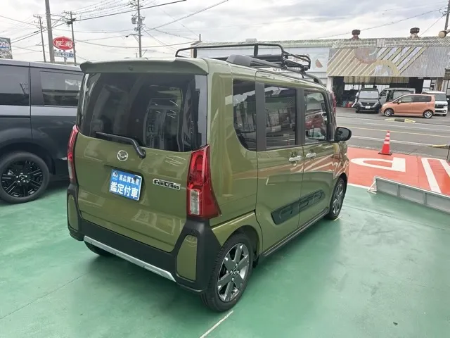 タント(ダイハツ)ファンクロスターボ  パノラマUGP届出済未使用車 13