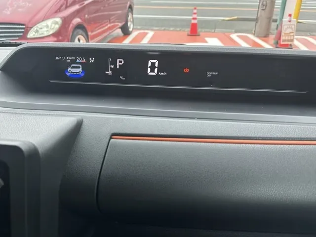 タント(ダイハツ)ファンクロスターボ  パノラマUGP届出済未使用車 23