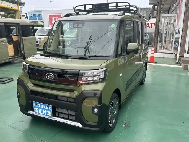 タント(ダイハツ)ファンクロスターボ  パノラマUGP届出済未使用車 1