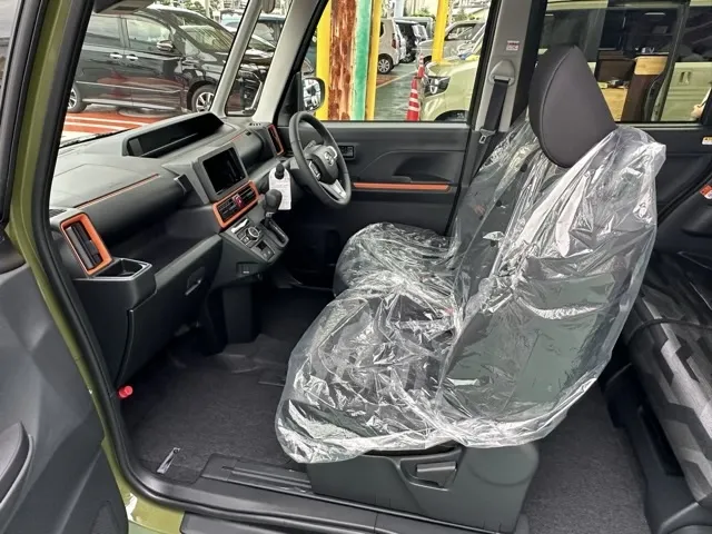 タント(ダイハツ)ファンクロスターボ  パノラマUGP届出済未使用車 3