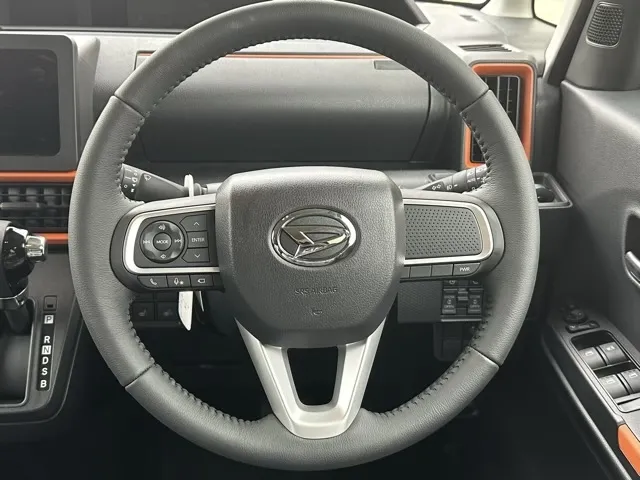 タント(ダイハツ)ファンクロスターボ  パノラマUGP届出済未使用車 6