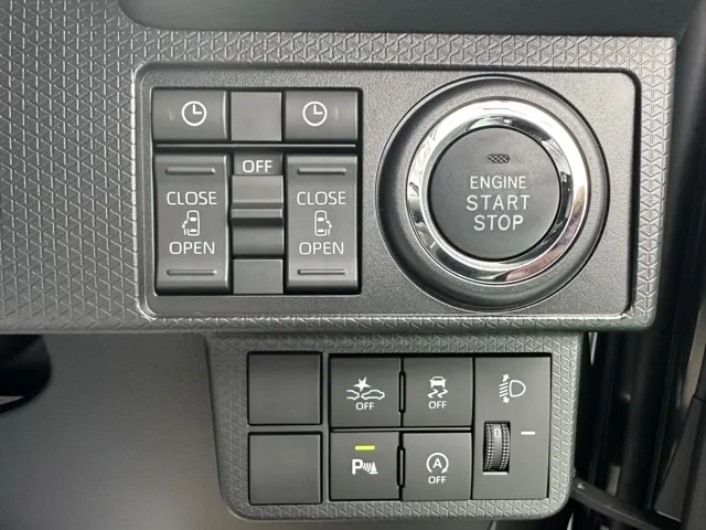 タント(ダイハツ)ファンクロスターボ  パノラマUGP届出済未使用車 14