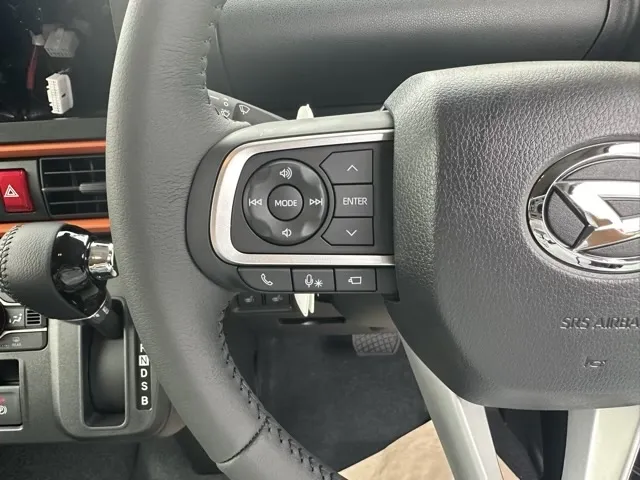 タント(ダイハツ)ファンクロスターボ  パノラマUGP届出済未使用車 18