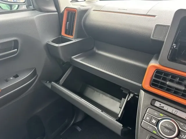 タント(ダイハツ)ファンクロスターボ  パノラマUGP届出済未使用車 20