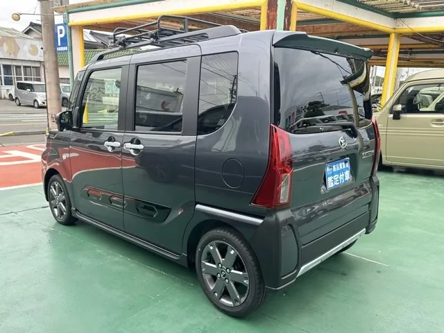 タント(ダイハツ)ファンクロスターボ  パノラマUGP届出済未使用車 2