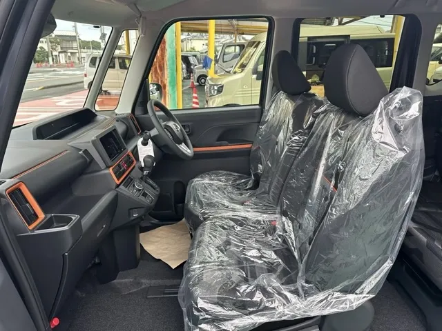 タント(ダイハツ)ファンクロスターボ  パノラマUGP届出済未使用車 3
