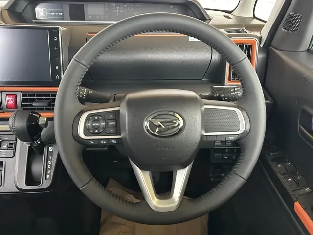 タント(ダイハツ)ファンクロスターボ 9インチDオーディオ届出済未使用車 9