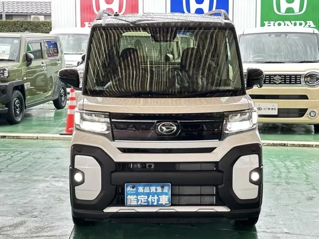 タント(ダイハツ)ファンクロスターボ 9インチDオーディオ届出済未使用車 29
