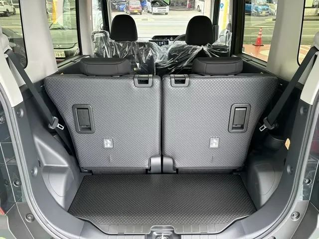 タント(ダイハツ)ファンクロスターボ 9インチDオーディオ届出済未使用車 10