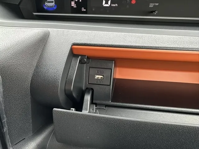 タント(ダイハツ)ファンクロスターボ 9インチDオーディオ届出済未使用車 23