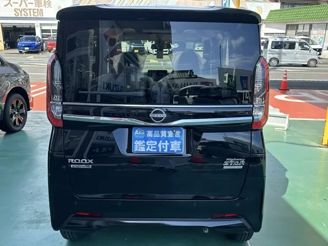 ルークス(ニッサン)ハイウェイスターX アーバンクロム届出済未使用車 9