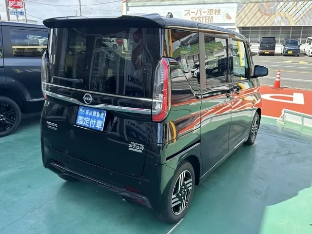 ルークス(ニッサン)ハイウェイスターX アーバンクロム届出済未使用車 13