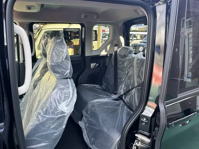 ルークス(ニッサン)ハイウェイスターX アーバンクロム届出済未使用車 4