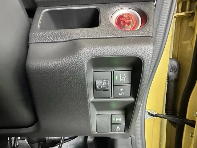 N-VAN(ホンダ)FUN 届出済未使用車 13
