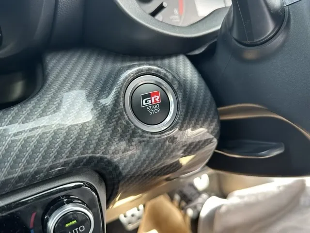 GRヤリス(トヨタ)RZ ハイパフォーマンス ４WD 6MT中古車 18
